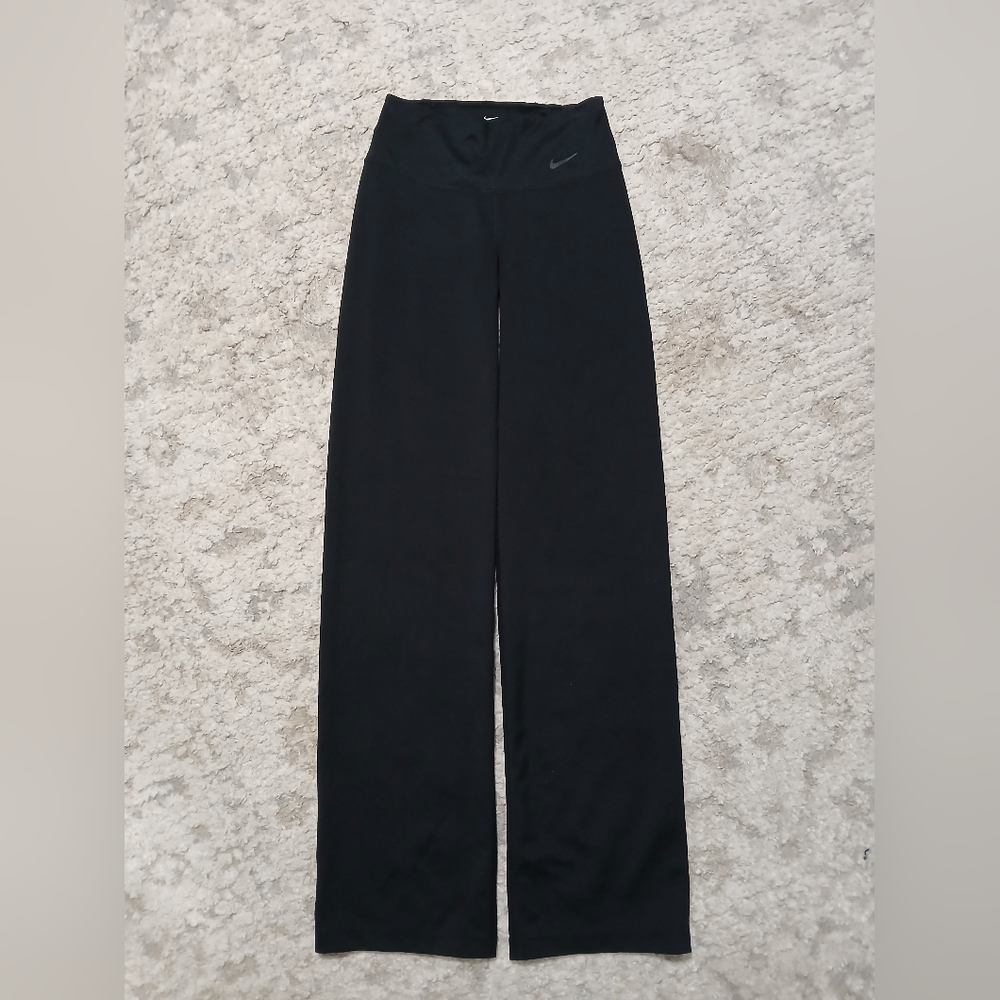 Nike Womens Black Vintage Flared Leggings ~ Size XS